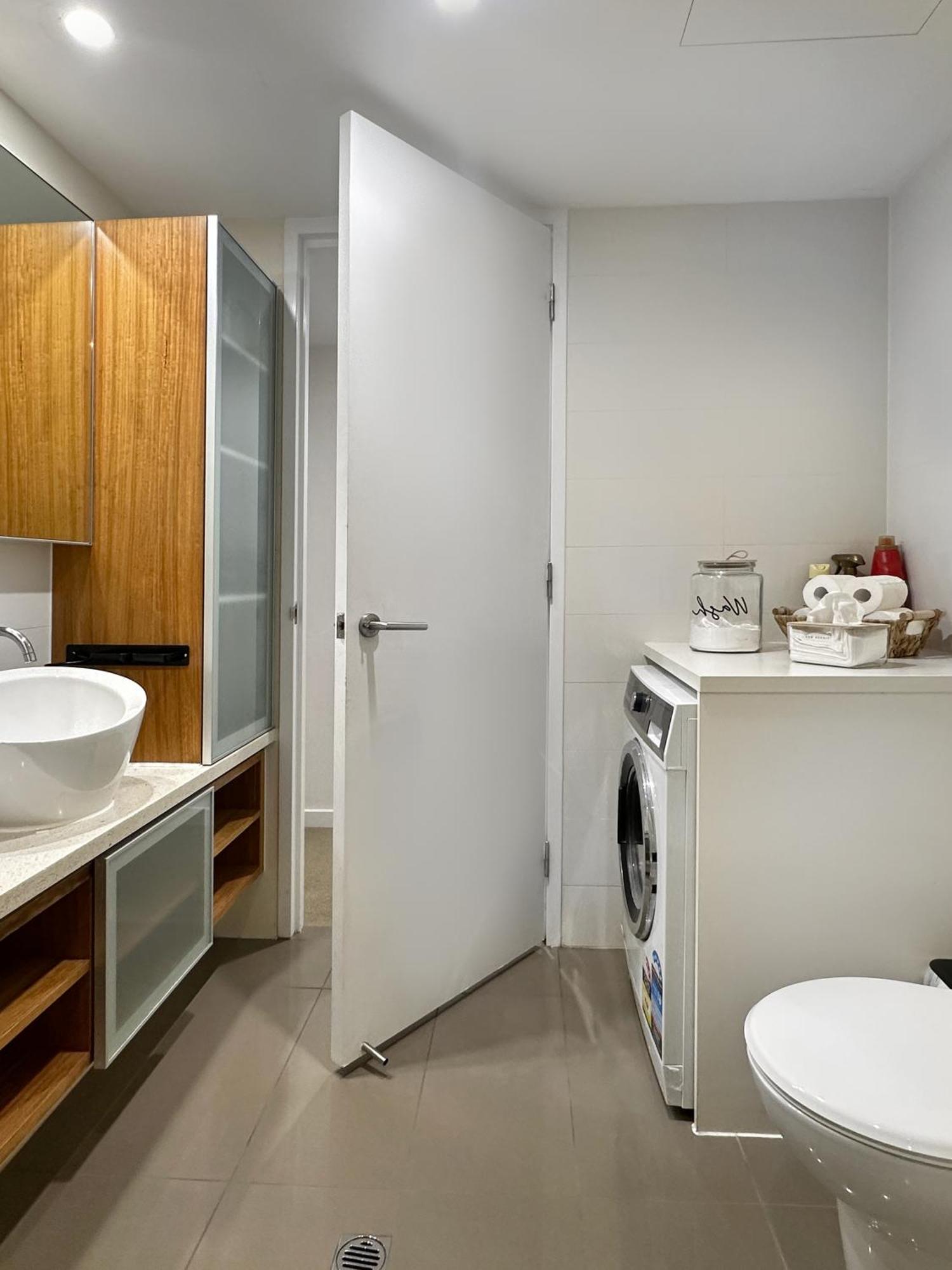Penthouse View Apartment Luxury Cbd Penthouse Sleeps 6 Balcony Spa Access Adelaïde Extérieur photo